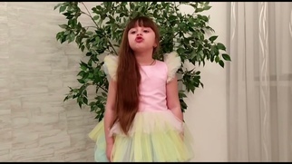 Стихотворение Ирины Самариной Золотые слова читает Александра Филимонова, 6 лет