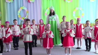 Пасхальная зарисовка Крашу я яичко (детсад №14 с. Спасское, Новомосковский р-н, Тульская обл.)